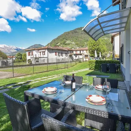 Angenehme Mit Garten Und Pool By Interhome Appartamento Domaso