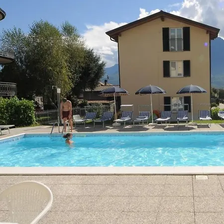 Angenehme Mit Garten Und Pool By Interhome Appartamento